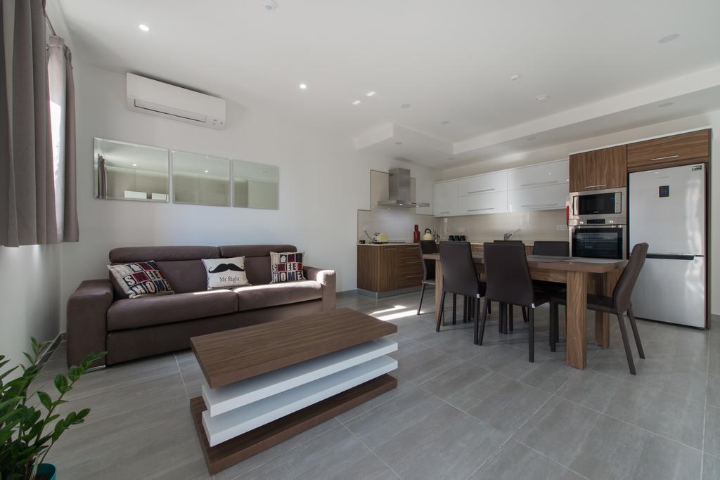 Hacienda Apartments Sliema Exteriör bild