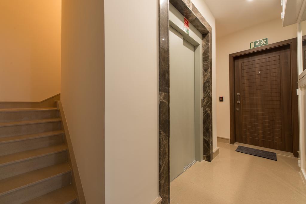 Hacienda Apartments Sliema Exteriör bild