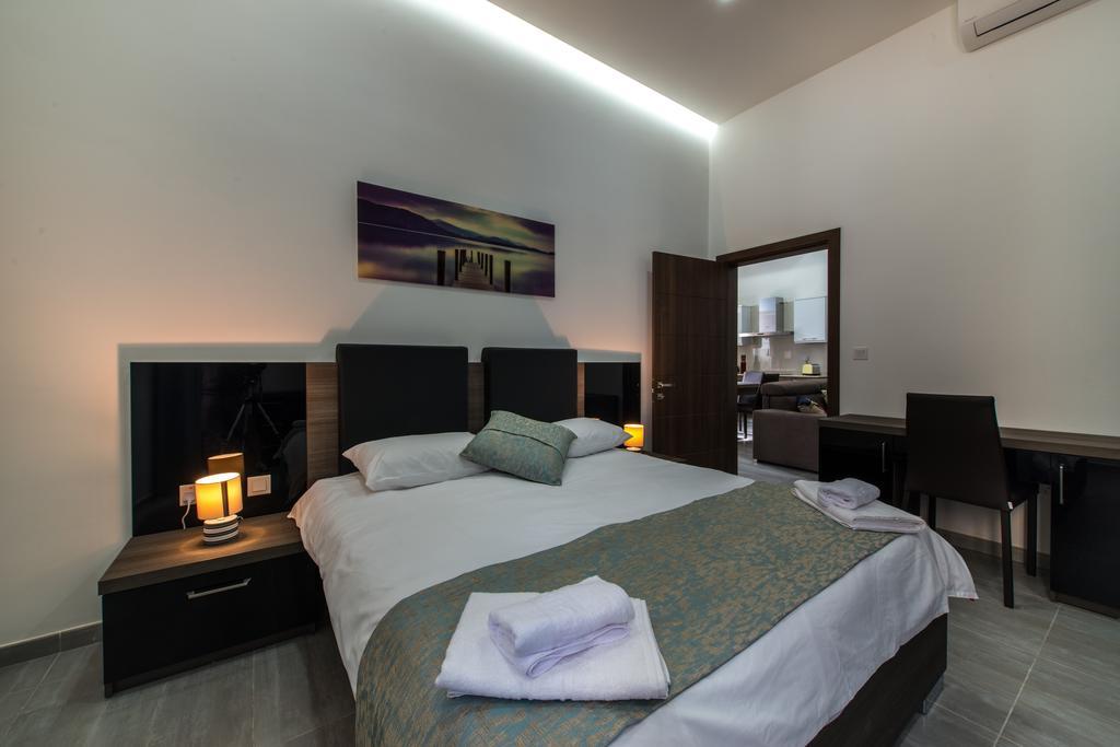 Hacienda Apartments Sliema Exteriör bild