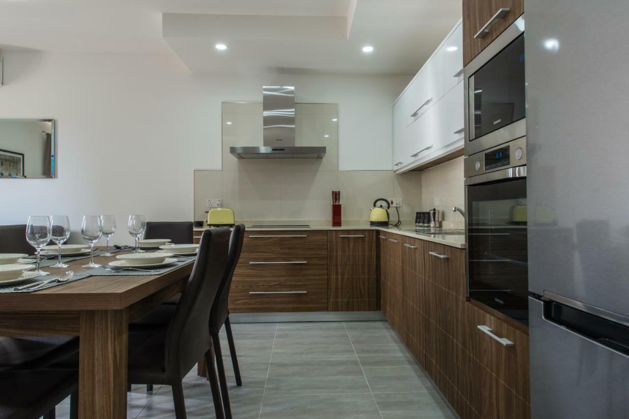 Hacienda Apartments Sliema Exteriör bild