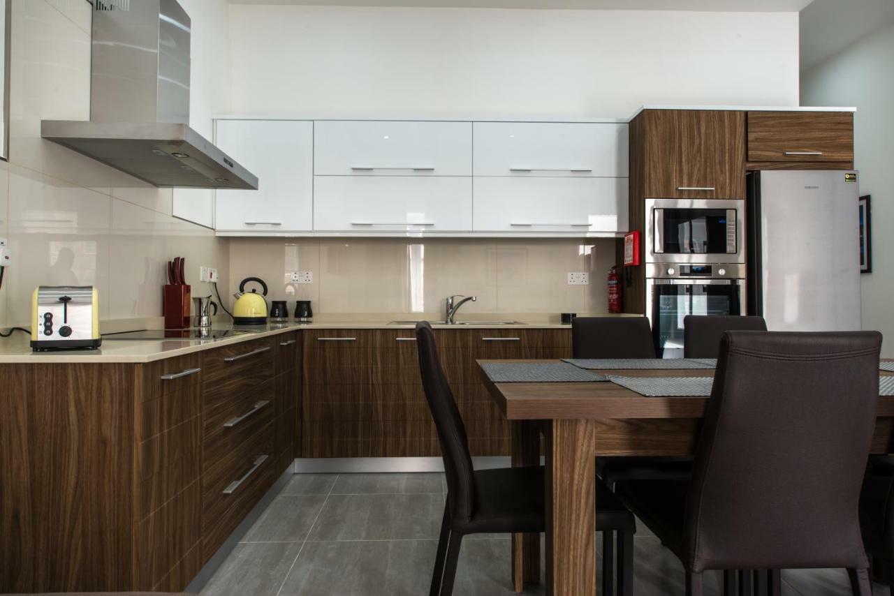 Hacienda Apartments Sliema Exteriör bild