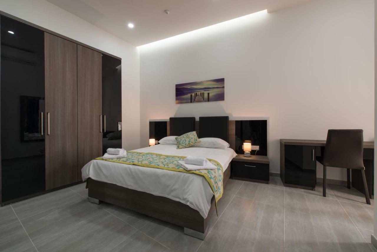 Hacienda Apartments Sliema Exteriör bild